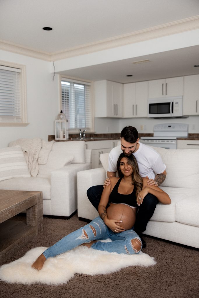 Maternity photo in Kate Patersons studio Abbotsford