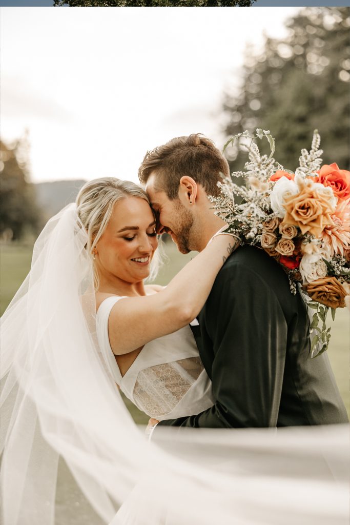 Kate-Paterson-Photography-Swaneset-Golfclub-Wedding-Photographer-Pitt-Meadows-BC-Bridal portraits