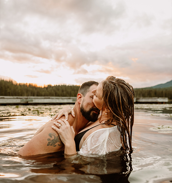 Couples session at Whonnock Lake, Maple Ridge