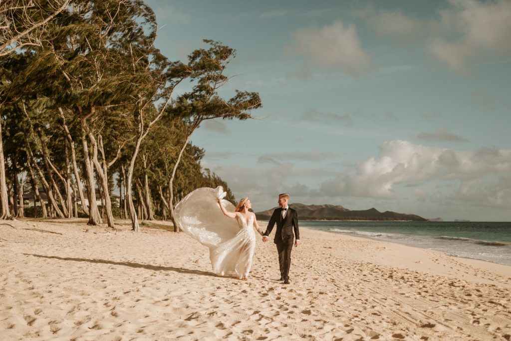 Tammy and Ty at sunrise on their wedding day in Mexico